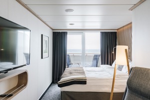 Arctic Superior | Outside cabin - Upper deck